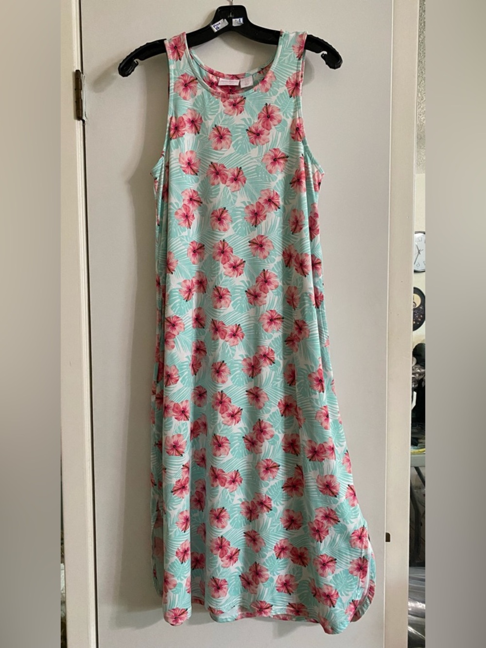 Tommy Bahama Pink & Mint Floral Sleepwear nightgown